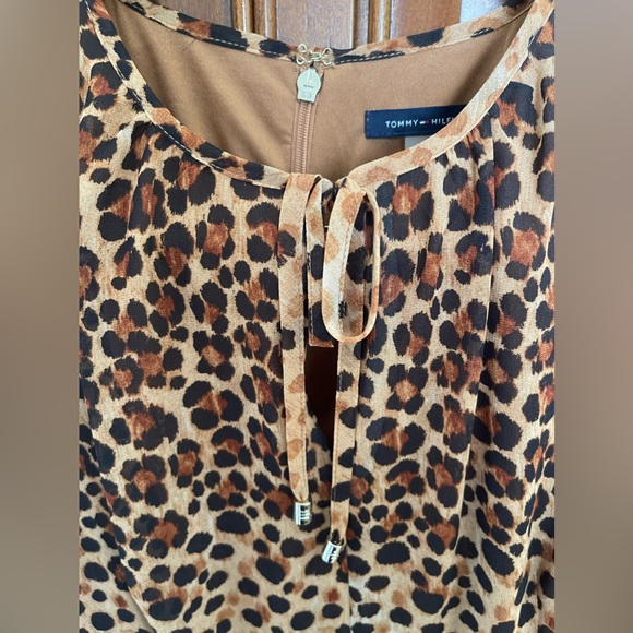 Tommy Hilfiger Women’s Lined Balloon Sleeve Fit and Flare Dress - Picture 3 of 6